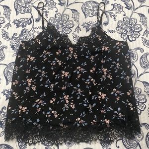 NWOT H&M Cami with lace V-cut and bottom sz 8